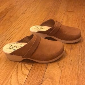 Lotta Swedish Tan Leather Clogs Size 38